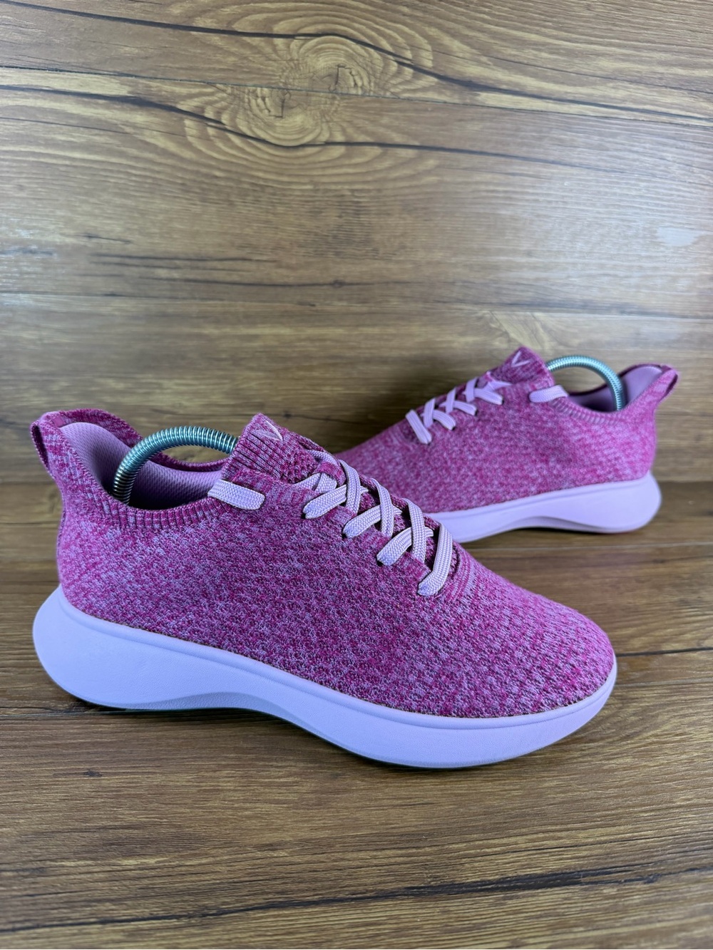 VIVAIA “So Easy” Wool Sneaker Women’s Size 9 (40) Shoes NOBULL INSOLES